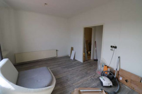 gallery/2-3
